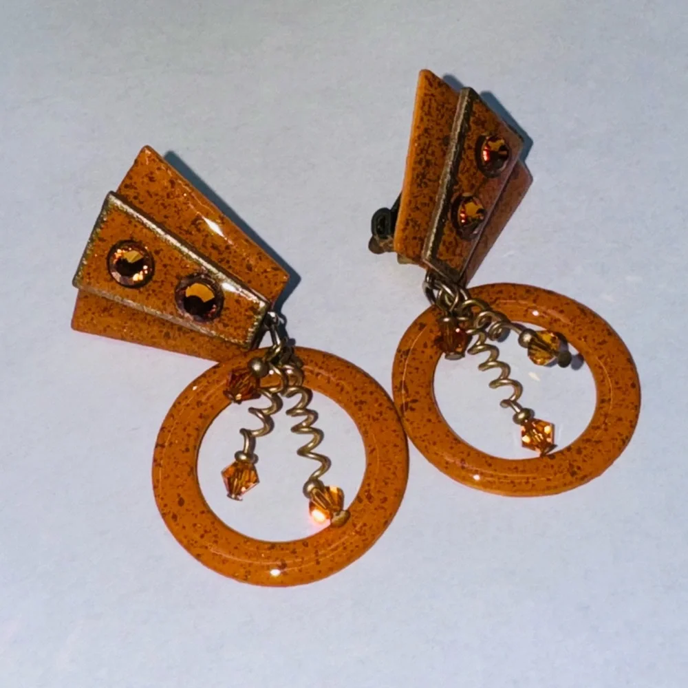 MAM VINTAGE RETRO 80’s CLIP ON EARRINGS ORANGE COLOR